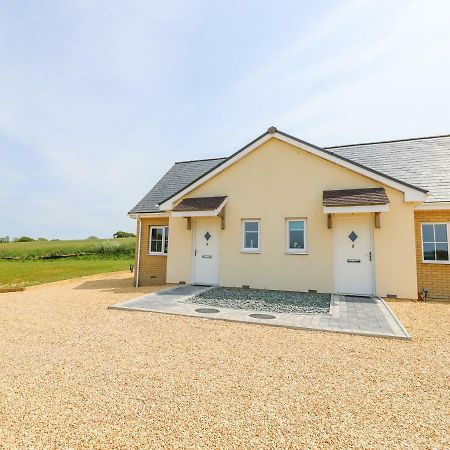 6 Yarmouth Cottages Freshwater Exterior foto